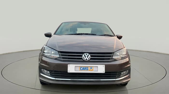 2017 Volkswagen Vento HIGHLINE PLUS 1.2 AT 16 ALLOY, Petrol, Automatic, 71,259 km, Front