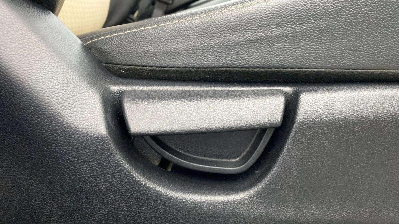 2019 Hyundai NEW SANTRO ASTA MT, Petrol, Manual, 35,233 km, Driver Side Adjustment Panel