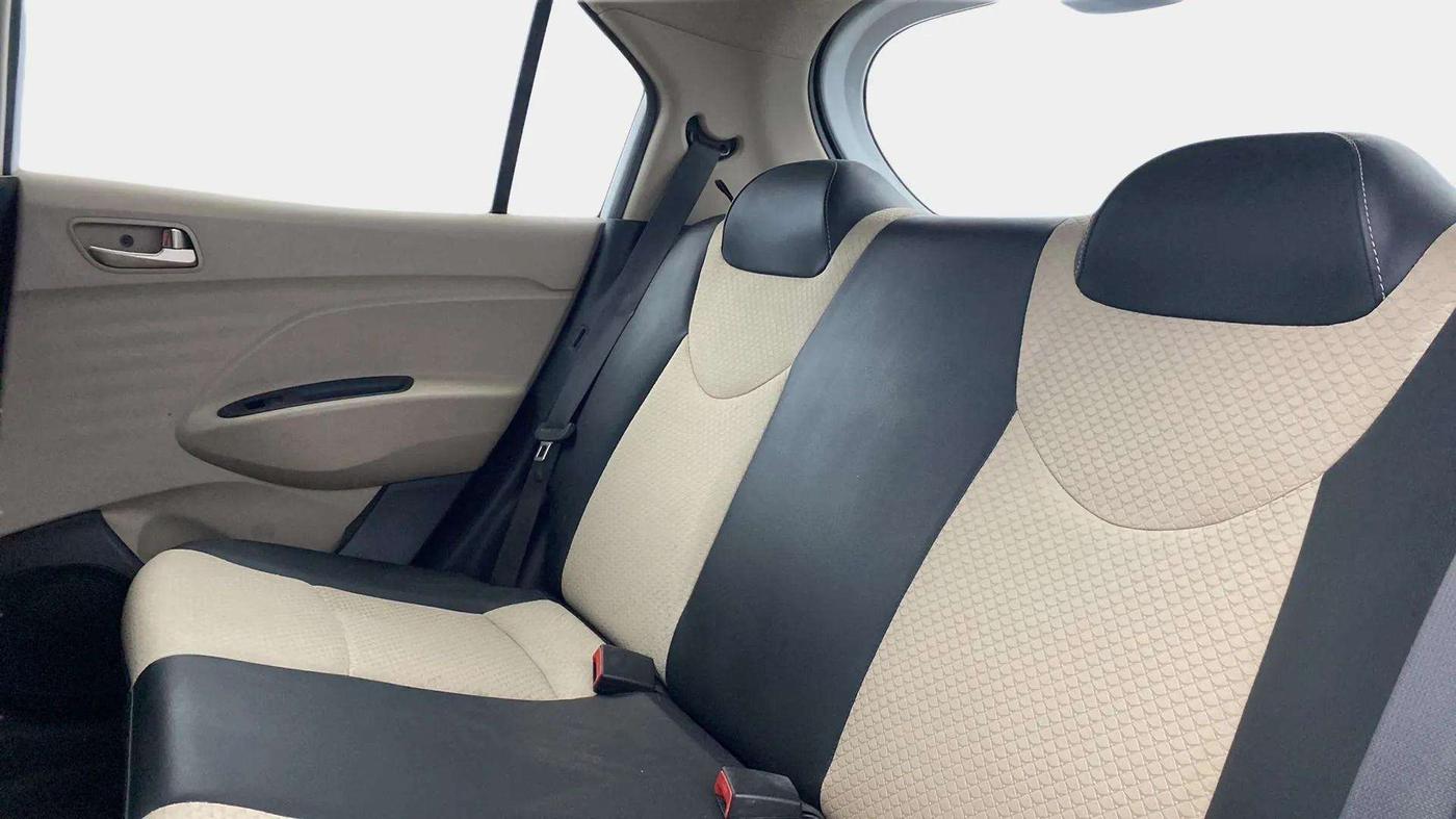 2019 Hyundai NEW SANTRO ASTA MT, Petrol, Manual, 35,233 km, Right Side Rear Door Cabin