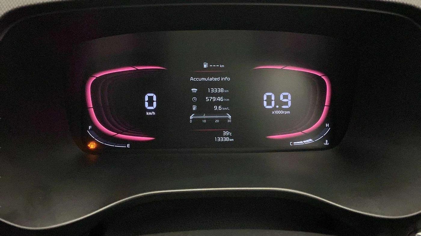 2022 KIA CARENS PRESTIGE PLUS 1.4 PETROL 7 STR, Petrol, Manual, 13,379 km, Odometer Image