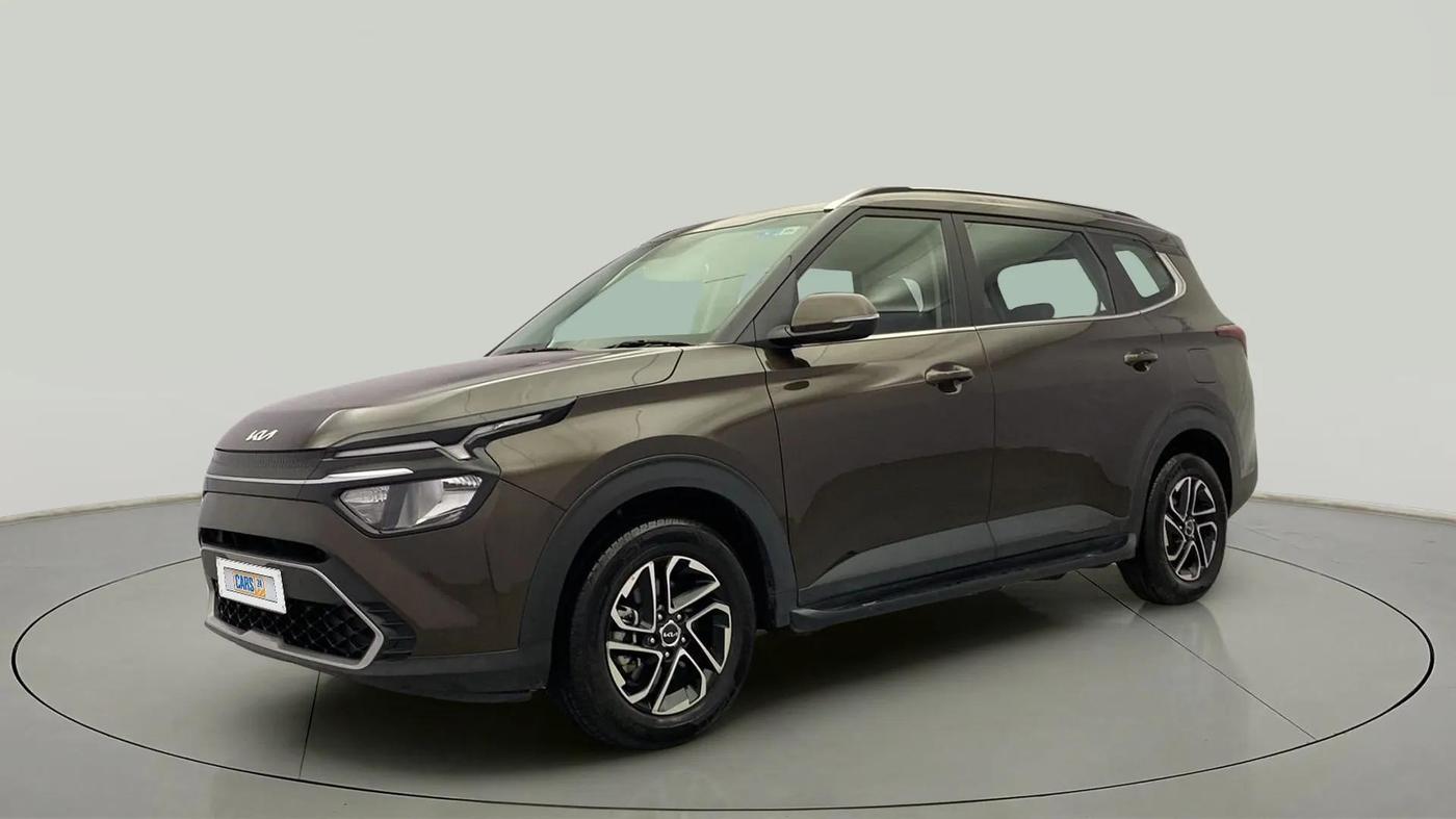 2022 KIA CARENS PRESTIGE PLUS 1.4 PETROL 7 STR, Petrol, Manual, 13,379 km, Left Front Diagonal
