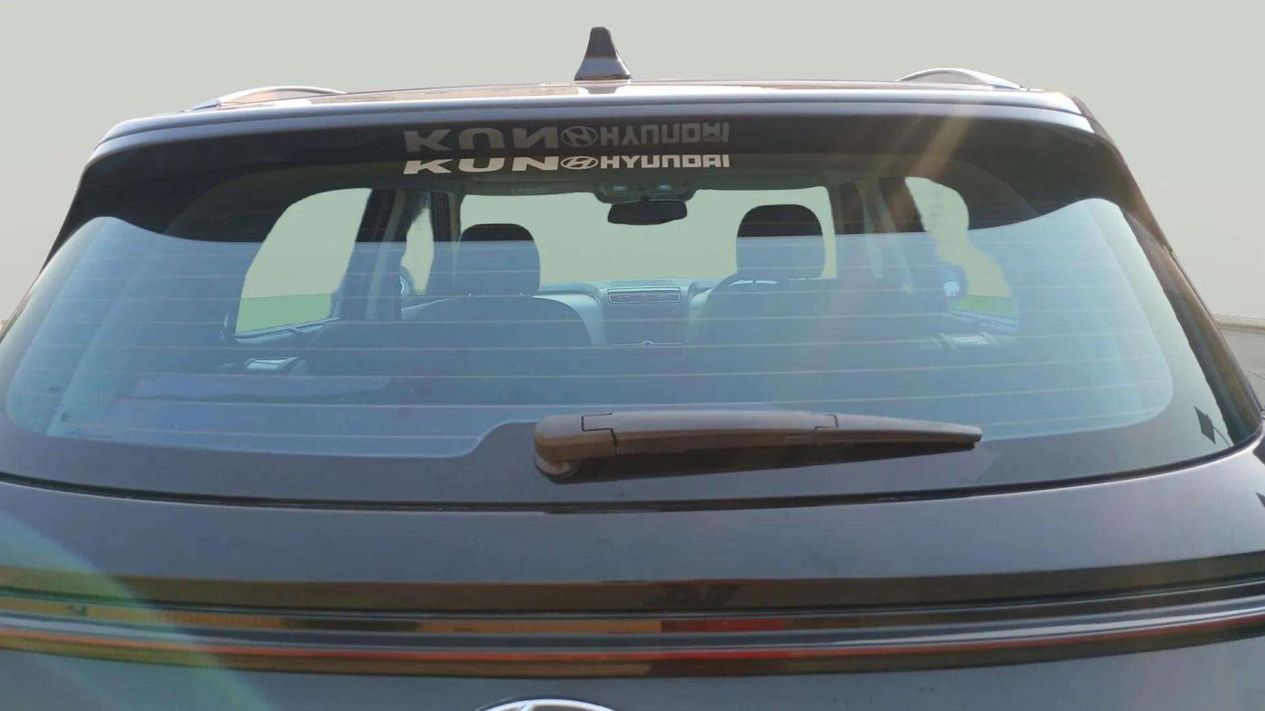 2021 Hyundai Creta SX (O) AT 1.5 DIESEL, Diesel, Automatic, 91,818 km, Rear Windshield
