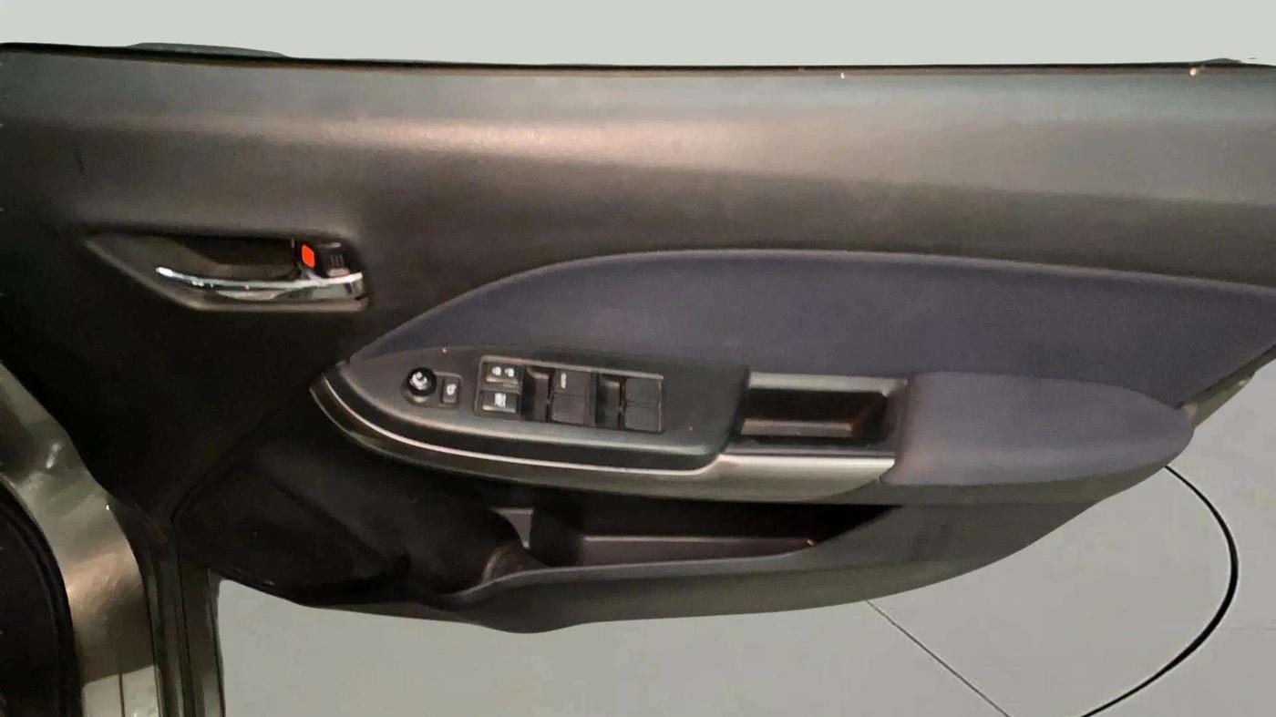 2021 Maruti Baleno DELTA PETROL 1.2, Petrol, Manual, 15,598 km, Driver Side Door Panels Control
