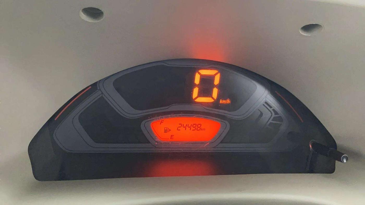 2023 Maruti Eeco 5 STR AC, Petrol, Manual, 24,840 km, Odometer Image