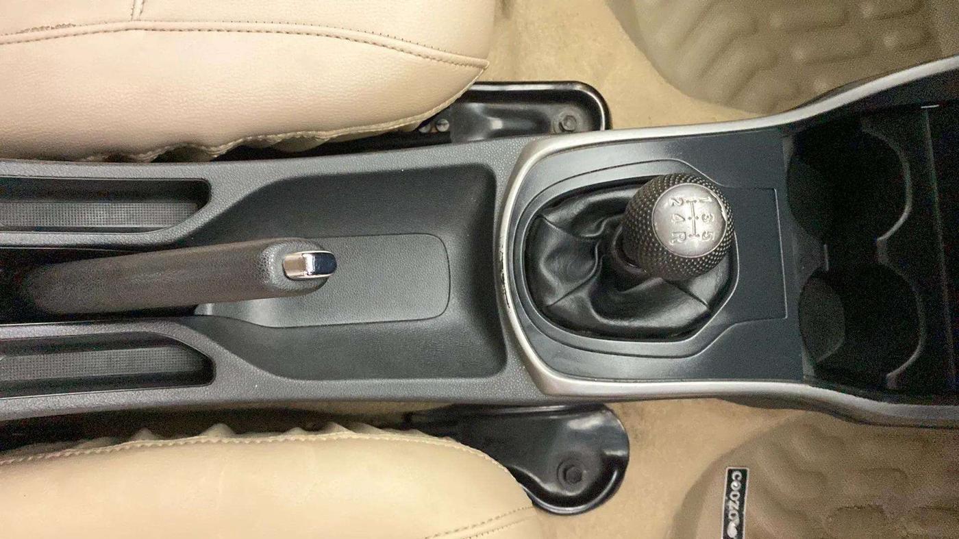 2018 Honda City 1.5L I-VTEC V MT, Petrol, Manual, 94,707 km, Gear Lever