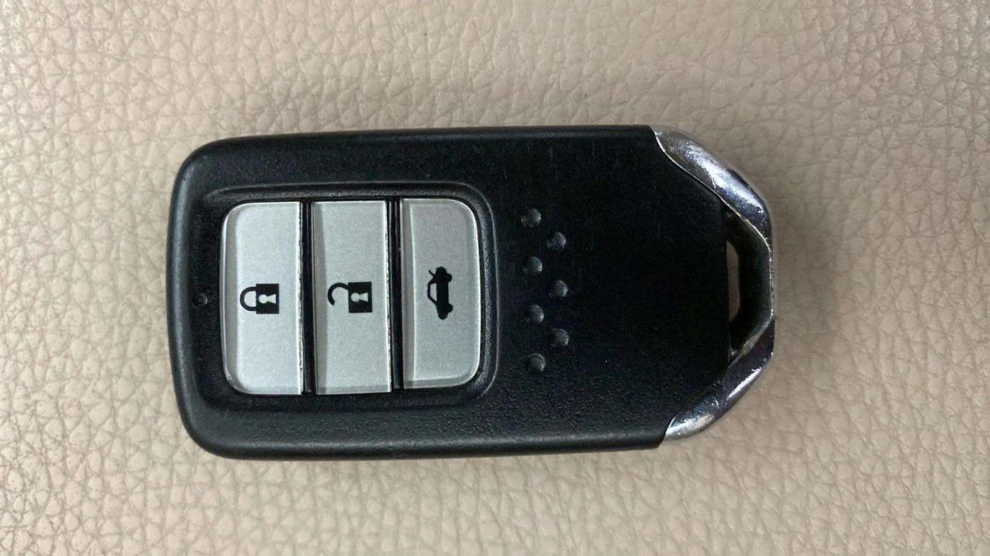 2018 Honda City 1.5L I-VTEC V MT, Petrol, Manual, 94,707 km, Key Close Up