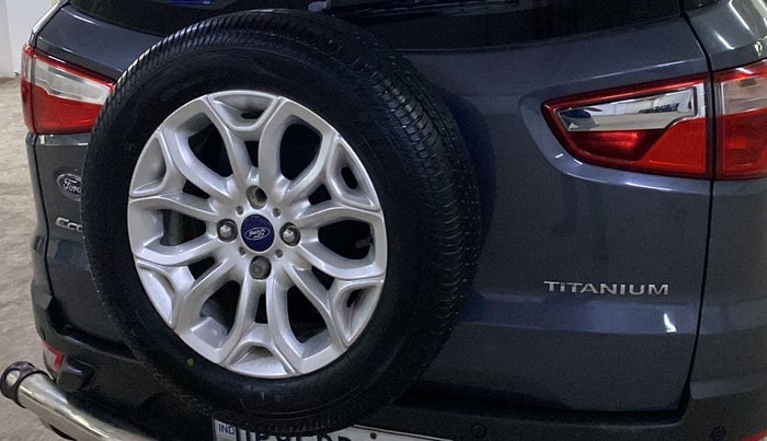 2017 Ford Ecosport TITANIUM 1.5L PETROL, Petrol, Manual, 37,779 km, Dicky (Boot door) - Slightly dented