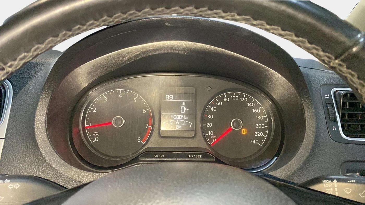 2017 Volkswagen Ameo HIGHLINE1.2L, Petrol, Manual, 42,994 km, Odometer Image