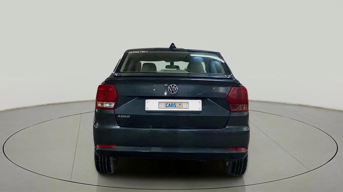 2017 Volkswagen Ameo HIGHLINE1.2L, Petrol, Manual, 42,994 km, Back/Rear