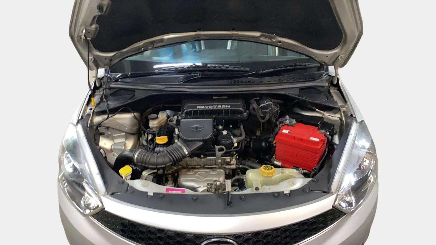 2018 Tata TIGOR XM PETROL, Petrol, Manual, 70,723 km, Open Bonet