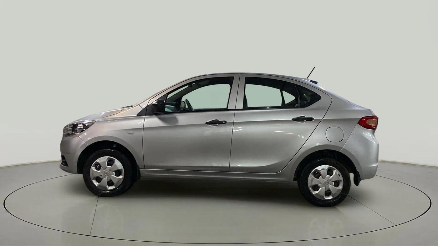 2018 Tata TIGOR XM PETROL, Petrol, Manual, 70,723 km, Left Side