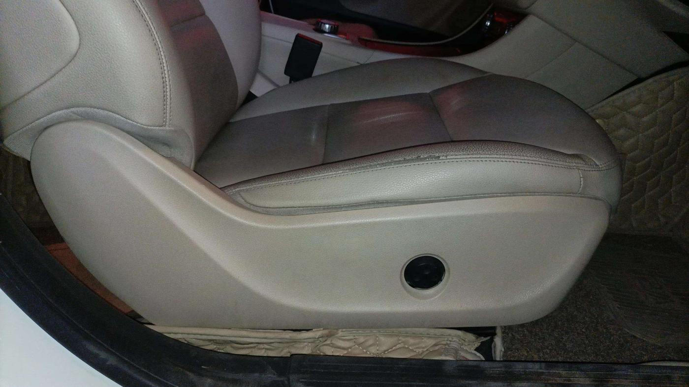 2015 Mercedes Benz GLA Class 200 CDI SPORT, Diesel, Automatic, 80,337 km, Driver Side Adjustment Panel