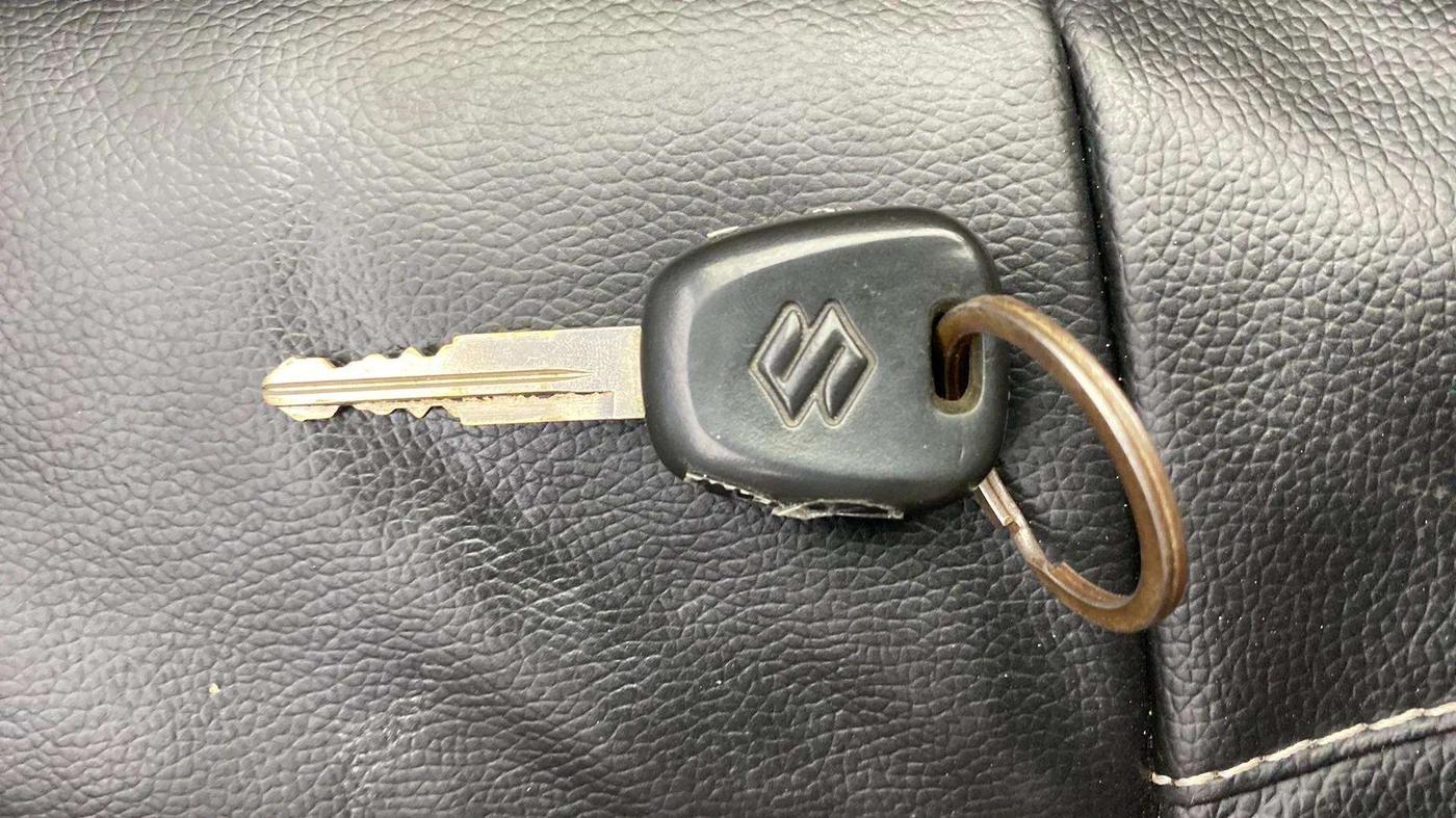 2018 Maruti Alto 800 LXI, Petrol, Manual, 7,182 km, Key Close Up
