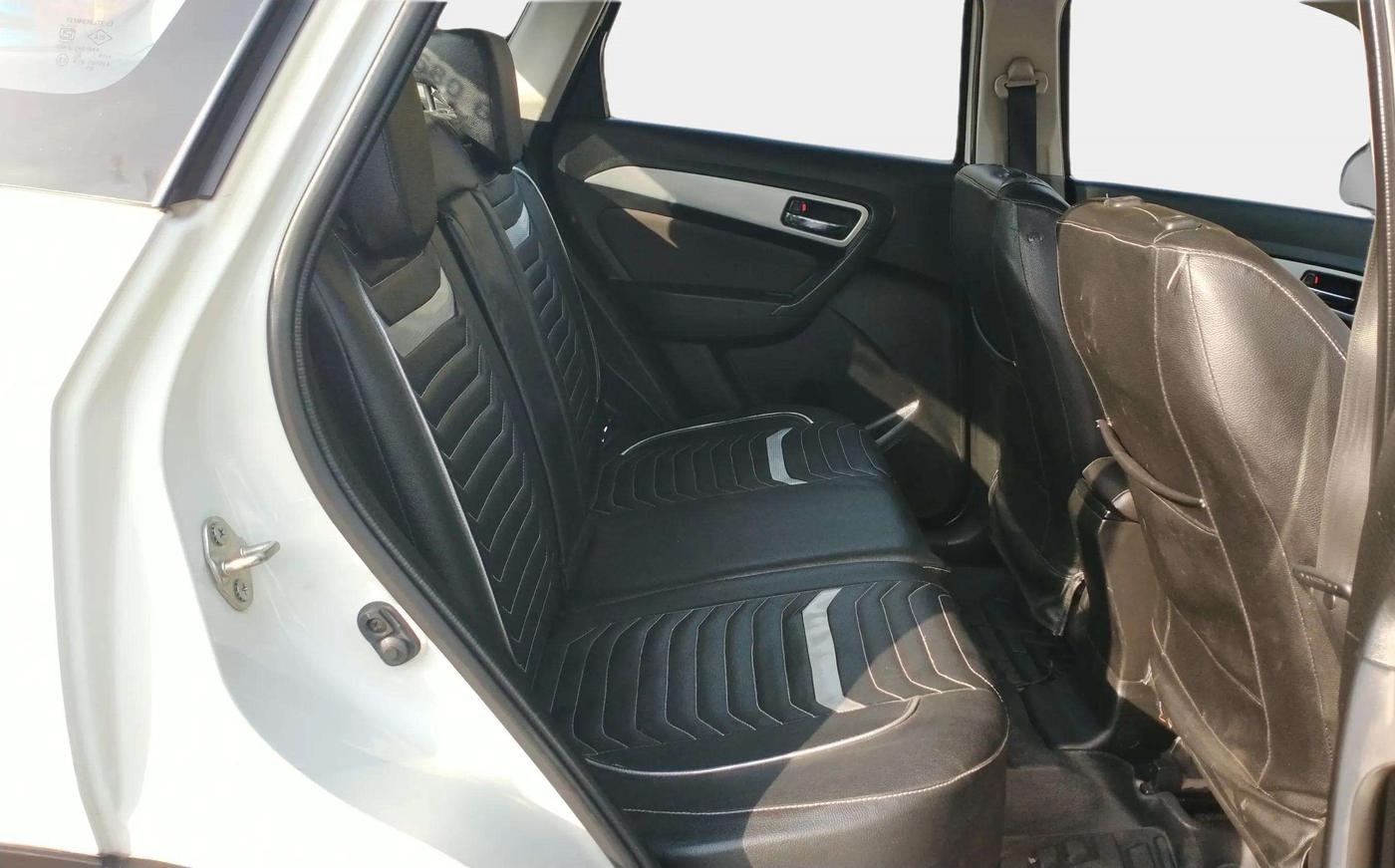 2021 Toyota URBAN CRUISER HIGH GRADE MT, Petrol, Manual, 98,524 km, Right Side Rear Door Cabin