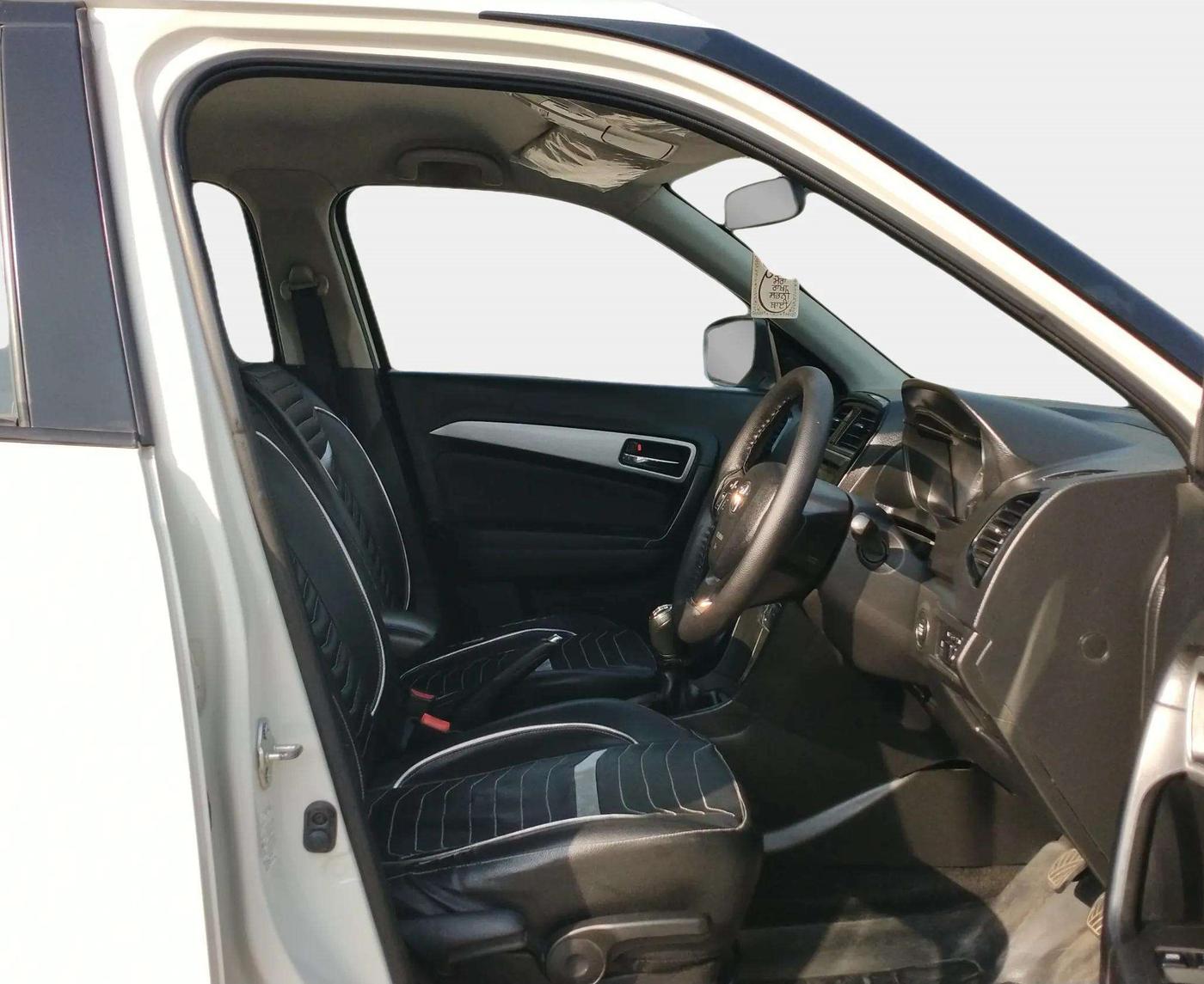 2021 Toyota URBAN CRUISER HIGH GRADE MT, Petrol, Manual, 98,524 km, Right Side Front Door Cabin