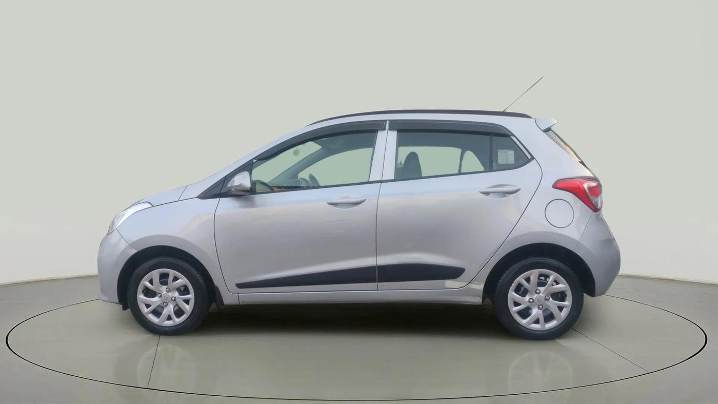 2019 Hyundai Grand i10 SPORTZ 1.2 KAPPA VTVT, Petrol, Manual, 22,978 km, Left Side