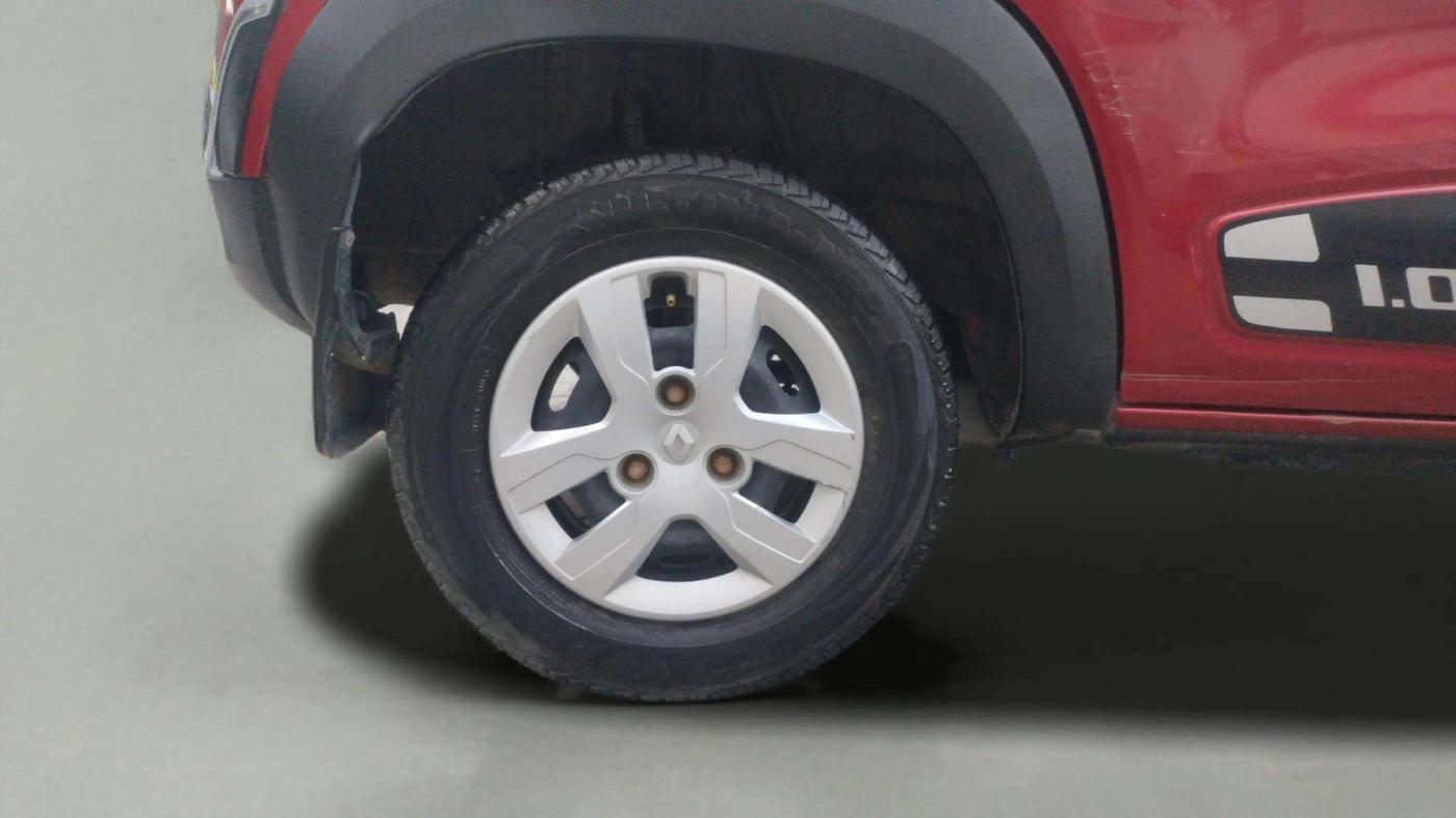 2018 Renault Kwid RXL 1.0, Petrol, Manual, 39,354 km, Right Rear Wheel