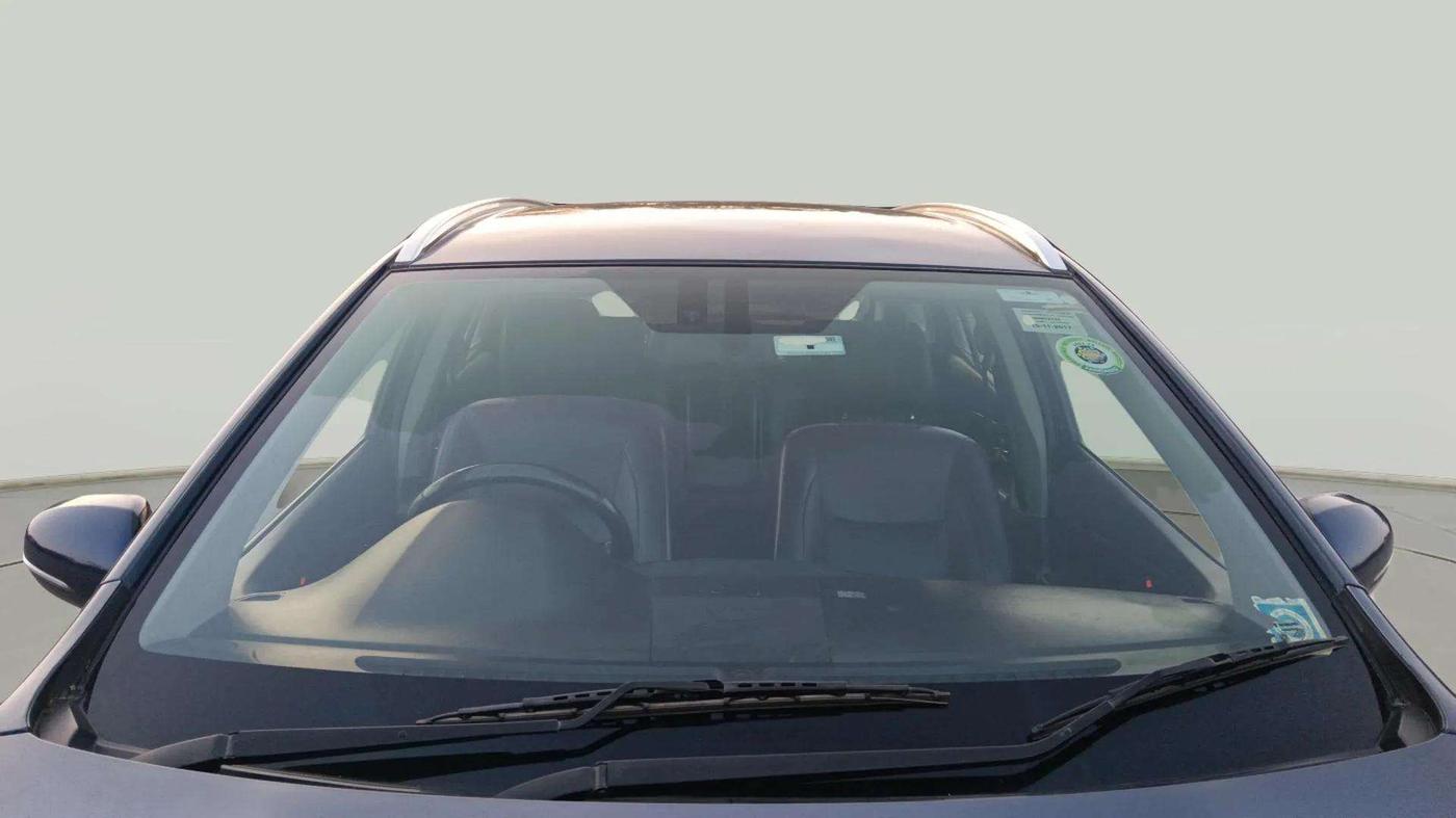 2017 Maruti S Cross ALPHA 1.3, Diesel, Manual, 74,584 km, Front Windshield
