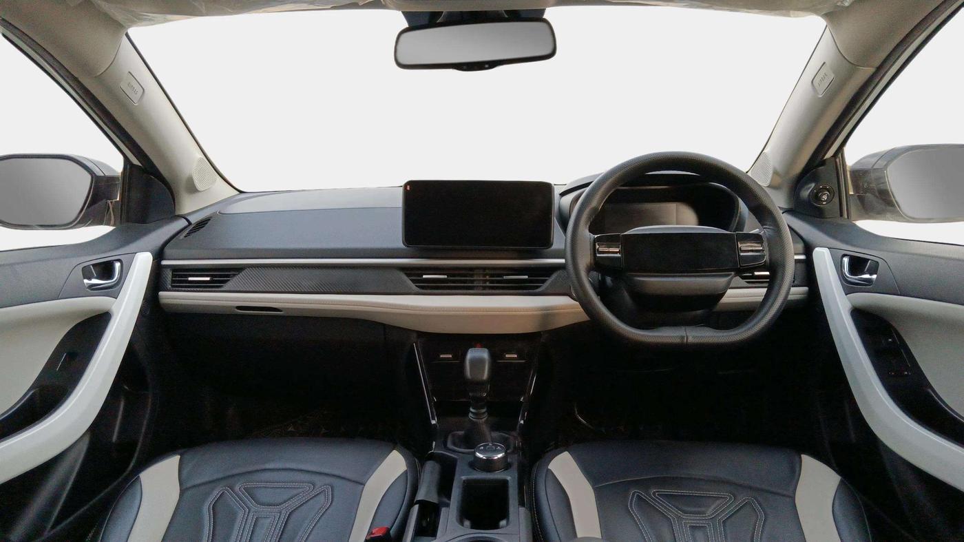 2024 Tata NEXON CREATIVE + 1.2 PETROL, Petrol, Manual, 19,452 km, Dashboard