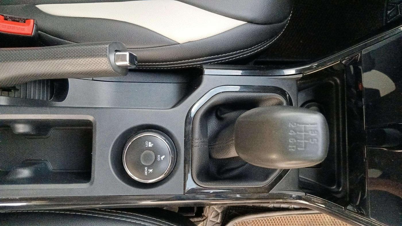 2024 Tata NEXON CREATIVE + 1.2 PETROL, Petrol, Manual, 19,452 km, Gear Lever