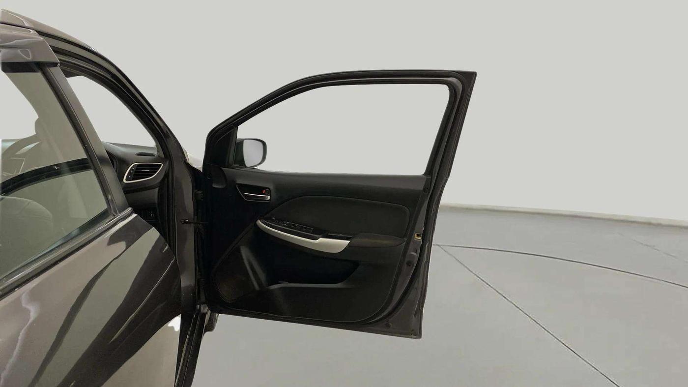 2018 Maruti Baleno DELTA PETROL 1.2, Petrol, Manual, 72,920 km, RHS Front Door
