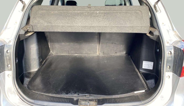 2019 Maruti S Cross ZETA 1.3, Diesel, Manual, 98,231 km, Boot Inside
