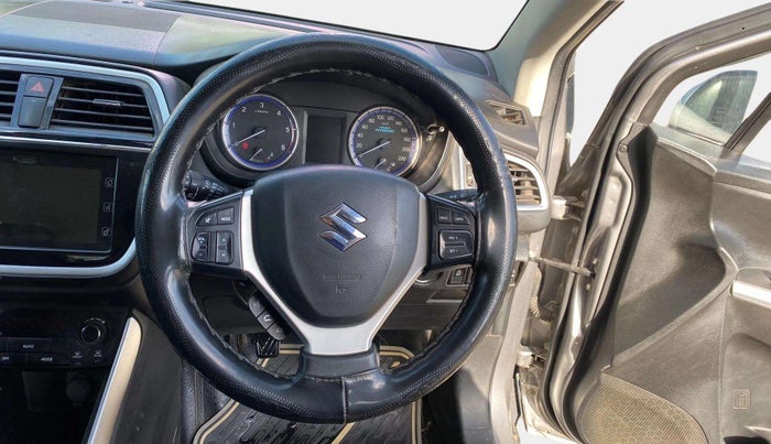 2019 Maruti S Cross ZETA 1.3, Diesel, Manual, 98,231 km, Steering Wheel Close Up