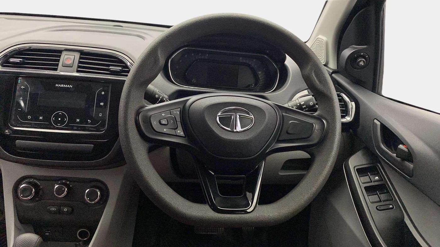 2023 Tata Tiago XTA PETROL, Petrol, Automatic, 27,412 km, Steering Wheel Close Up
