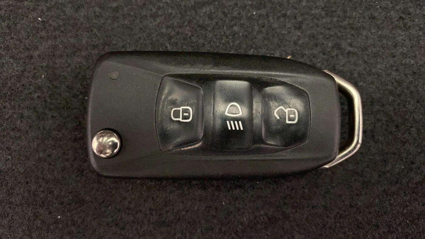 2023 Tata Tiago XTA PETROL, Petrol, Automatic, 27,412 km, Key Close Up