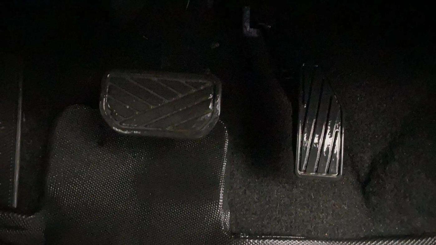 2023 Maruti Baleno ALPHA 1.2 AGS, Petrol, Automatic, 20,625 km, Pedals