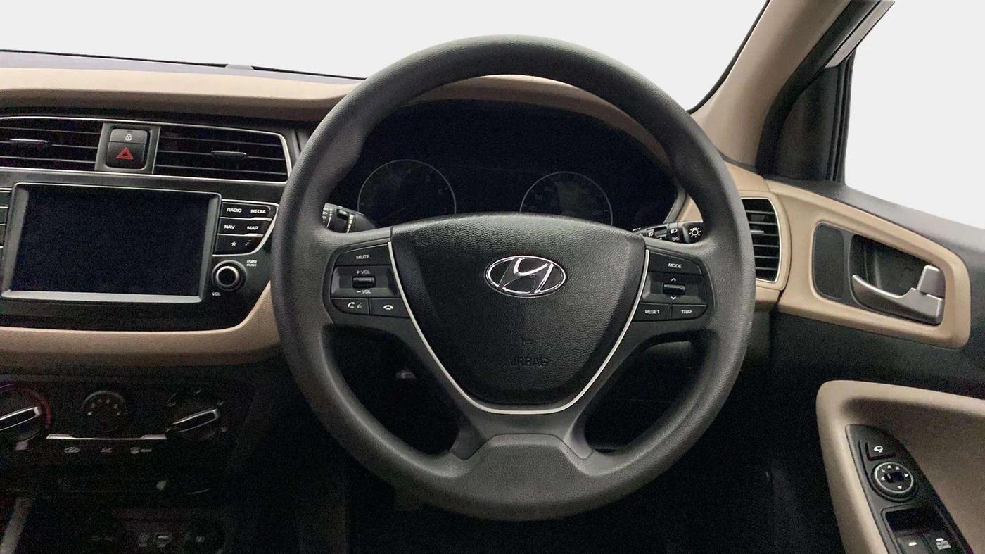 2020 Hyundai Elite i20 SPORTZ PLUS 1.2, Petrol, Manual, 21,788 km, Steering Wheel Close Up