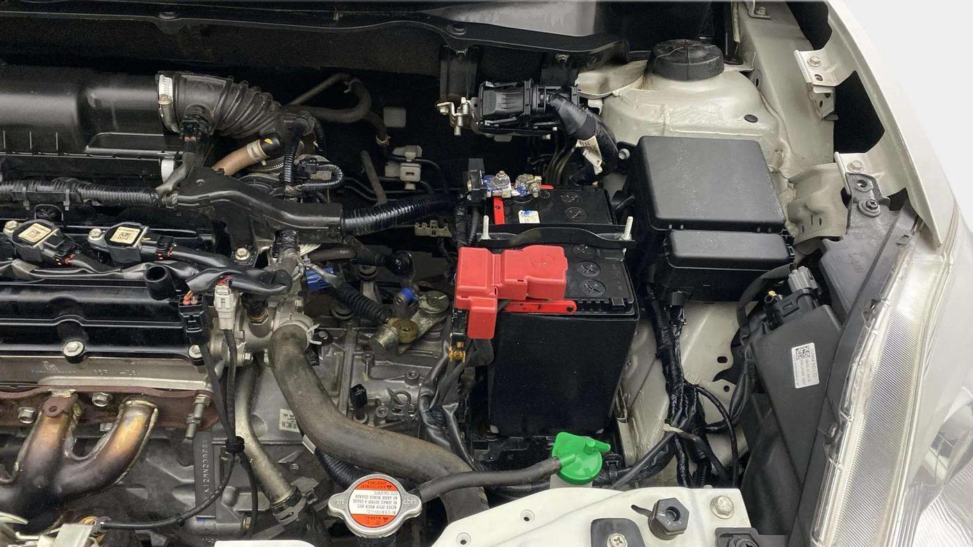2019 Maruti Dzire VXI, Petrol, Manual, 60,947 km, Engine View - Left
