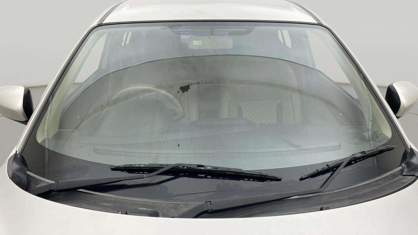 2019 Maruti Dzire VXI, Petrol, Manual, 60,947 km, Front Windshield