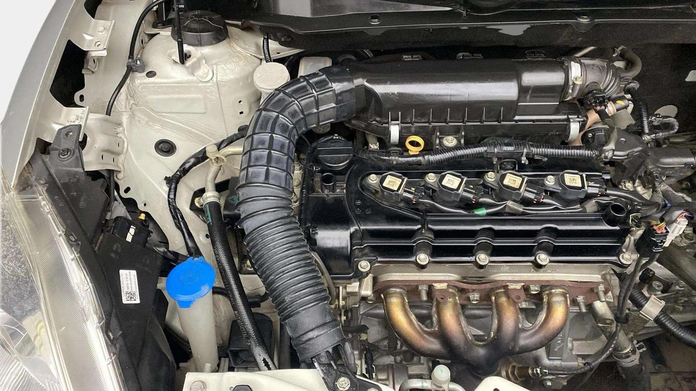 2019 Maruti Dzire VXI, Petrol, Manual, 60,947 km, Engine View - Right
