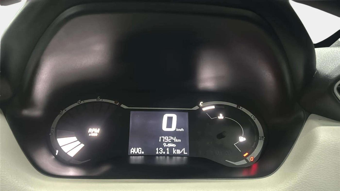 2022 Nissan MAGNITE XV EXECUTIVE, Petrol, Manual, 17,899 km, Odometer Image