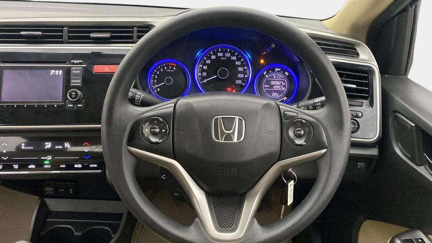 2015 Honda City 1.5L I-VTEC V MT, Petrol, Manual, 60,958 km, Steering Wheel Close Up