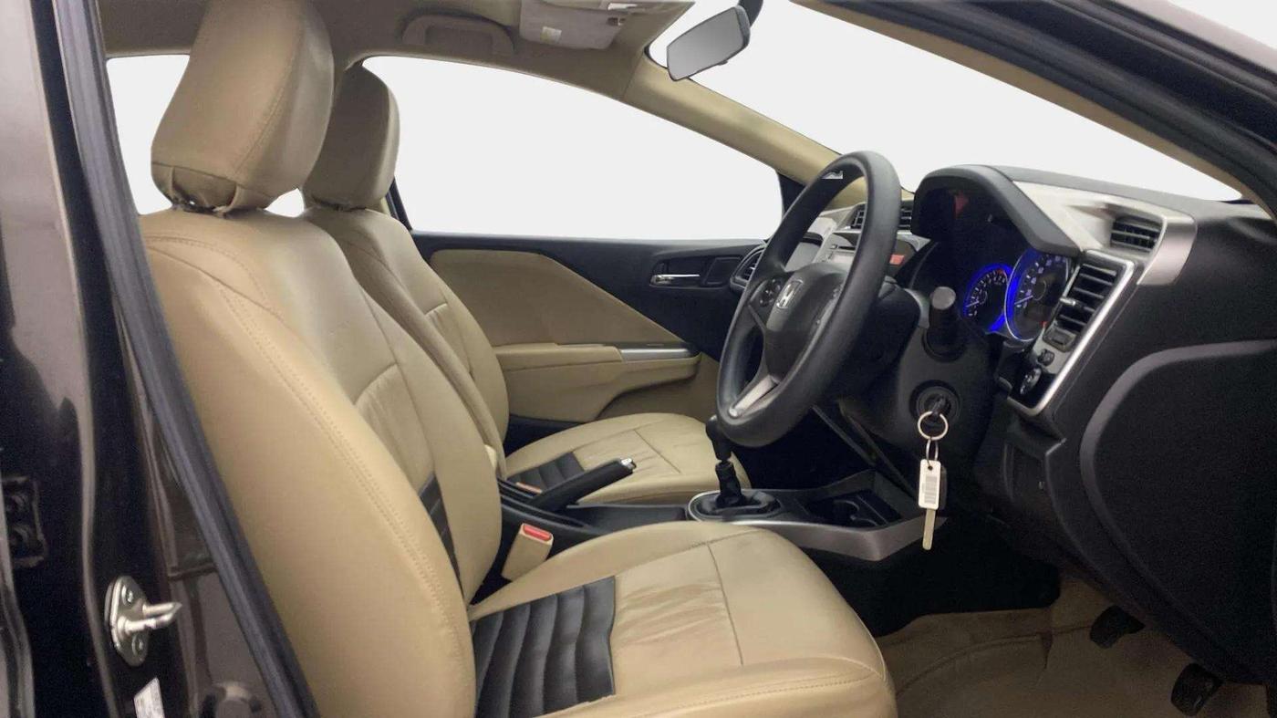 2015 Honda City 1.5L I-VTEC V MT, Petrol, Manual, 60,958 km, Right Side Front Door Cabin