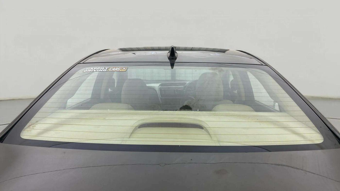 2015 Honda City 1.5L I-VTEC V MT, Petrol, Manual, 60,958 km, Rear Windshield