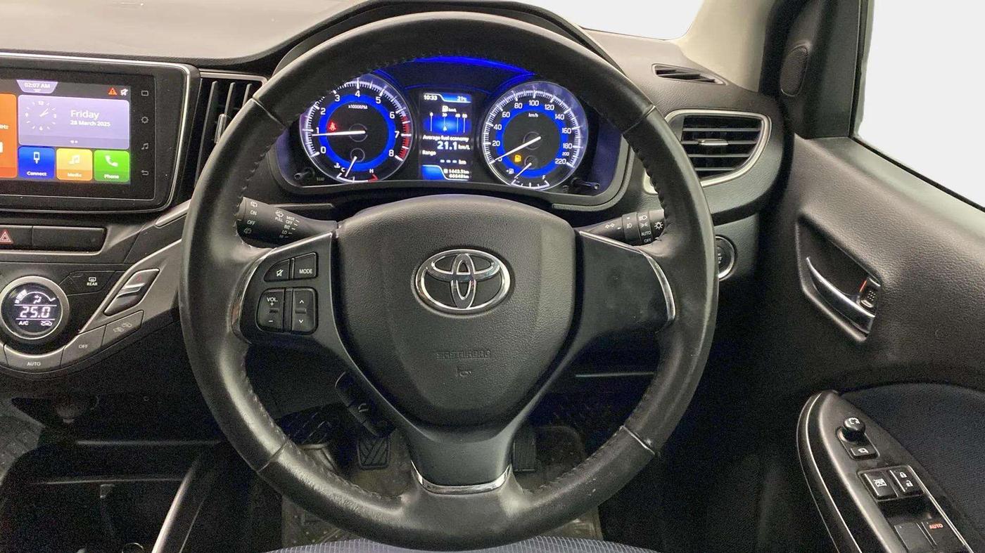 2022 Toyota Glanza V, Petrol, Manual, 66,697 km, Steering Wheel Close Up