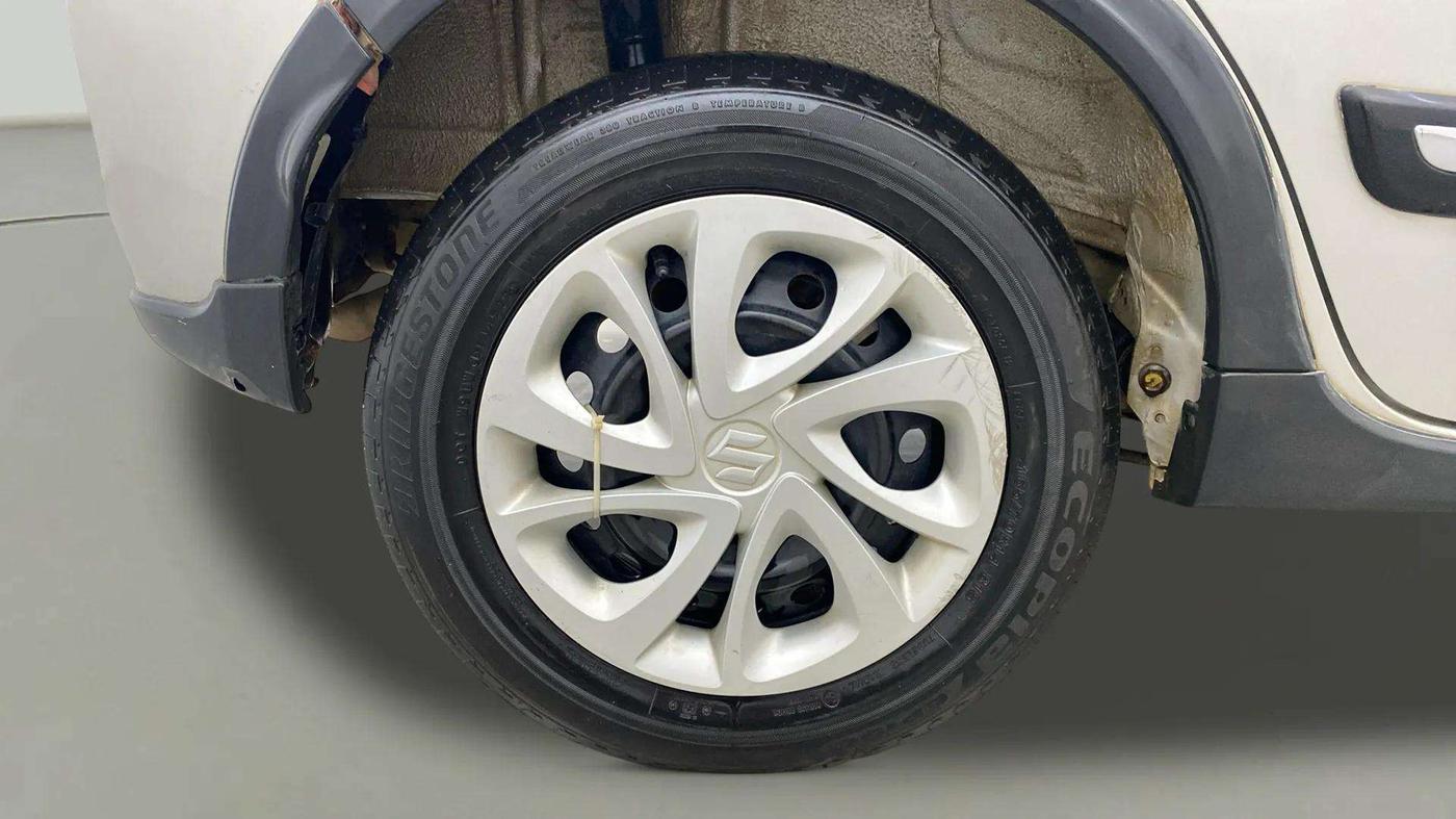 2023 Maruti Celerio ZXI, Petrol, Manual, 23,613 km, Right Rear Wheel