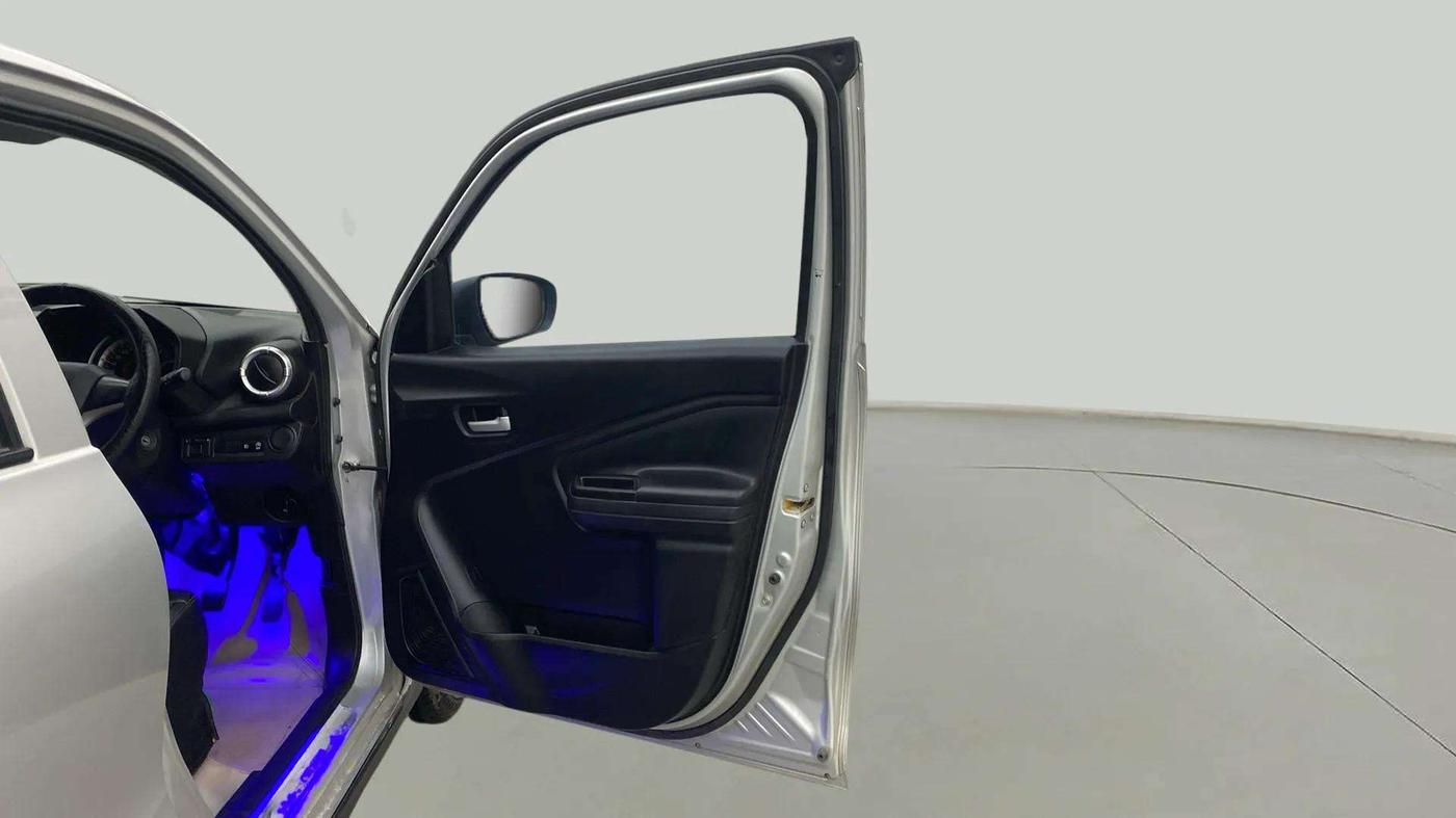 2023 Maruti Celerio ZXI, Petrol, Manual, 23,613 km, RHS Front Door