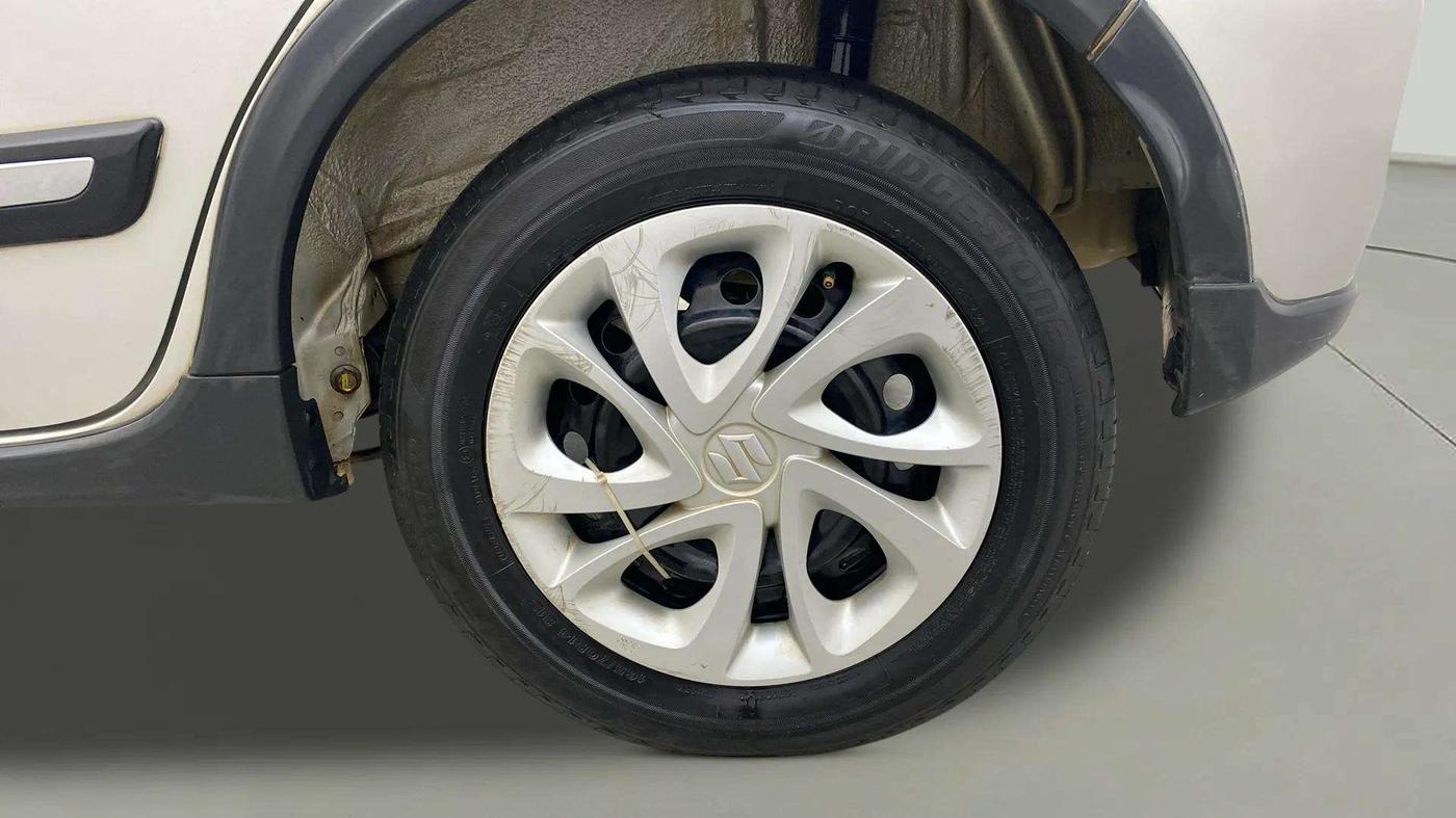 2023 Maruti Celerio ZXI, Petrol, Manual, 23,613 km, Left Rear Wheel