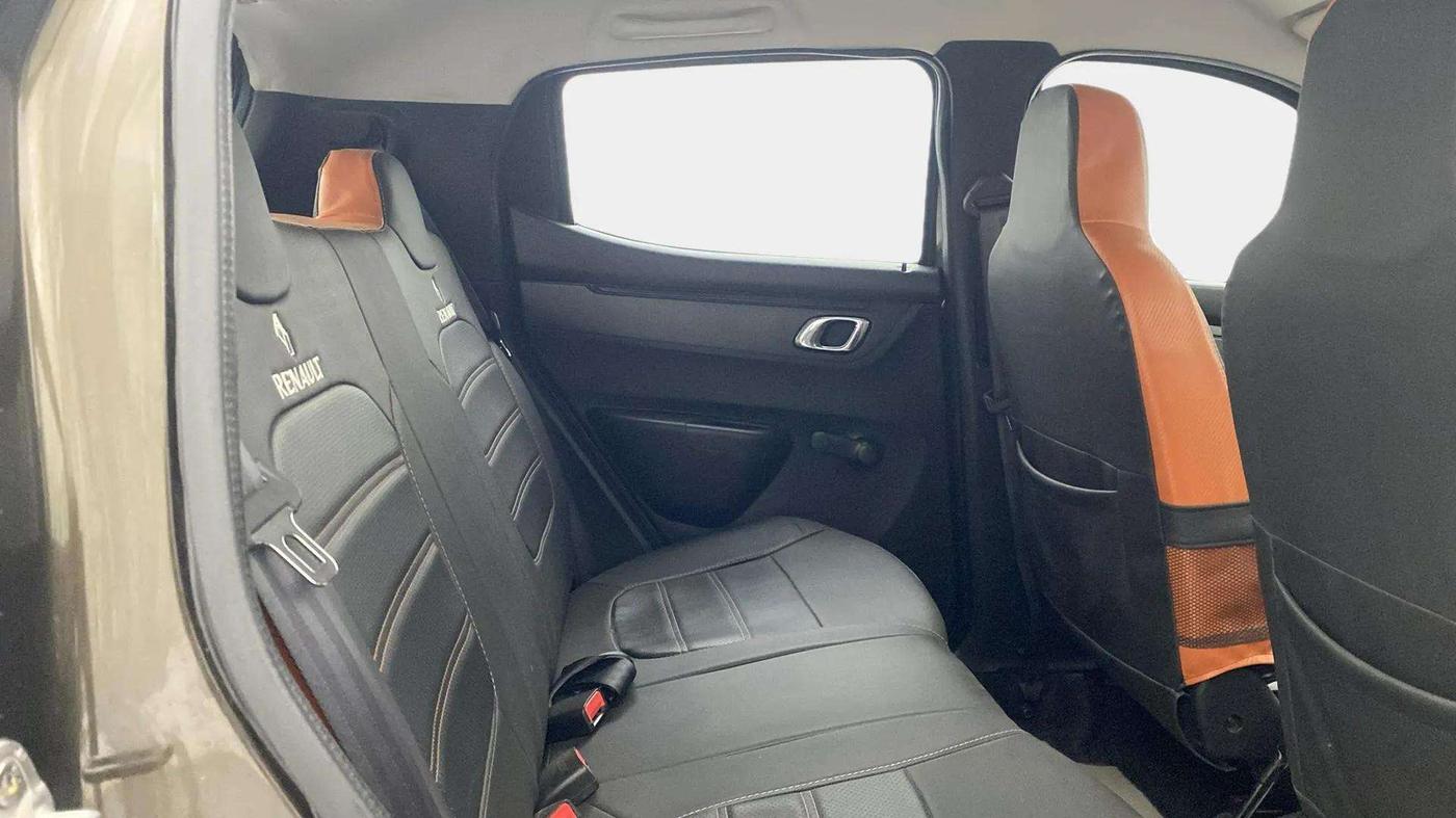 2019 Renault Kwid RXT 1.0 AMT (O), Petrol, Automatic, 9,577 km, Right Side Rear Door Cabin