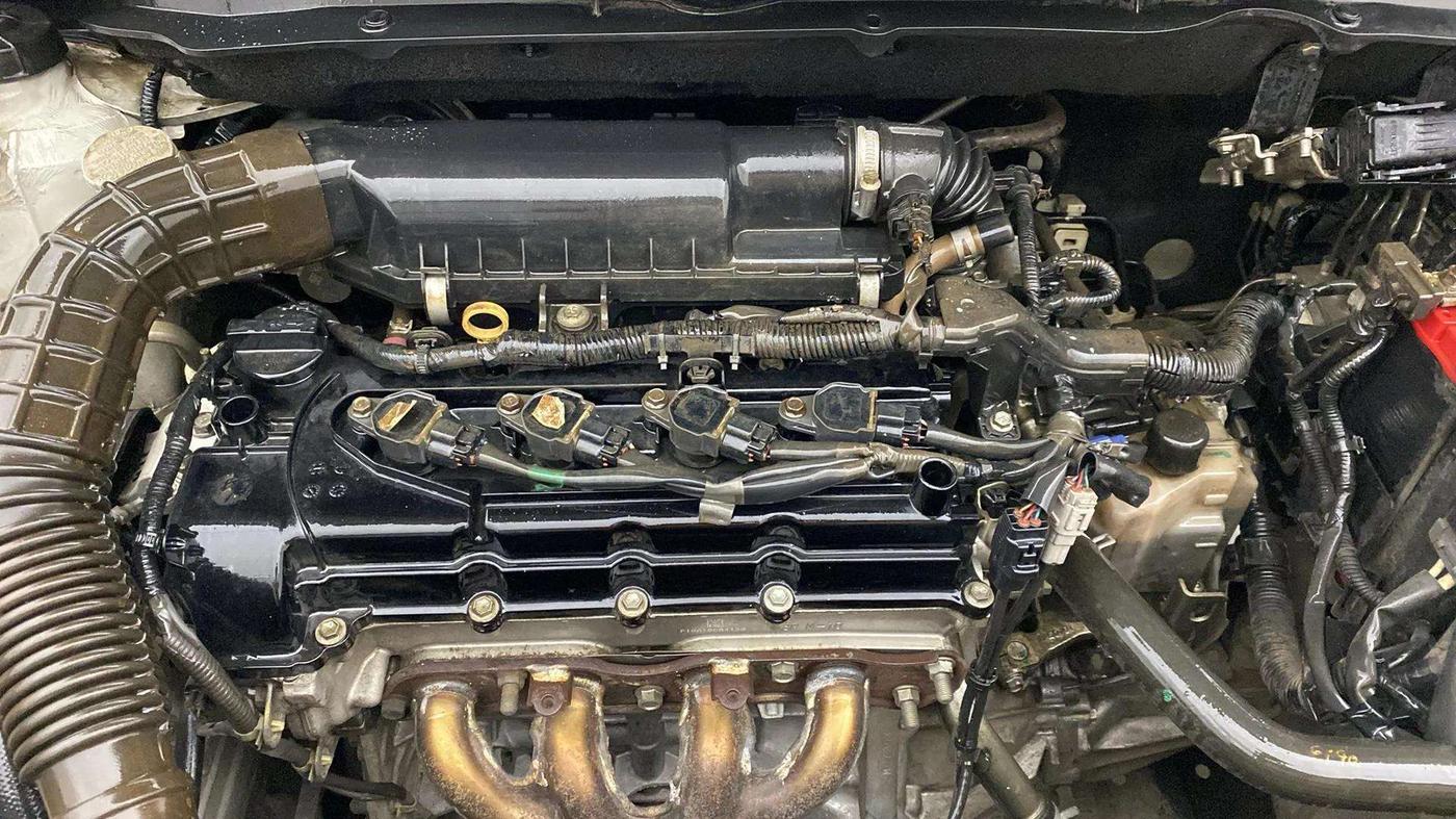 2018 Maruti Swift ZXI AMT, Petrol, Automatic, 54,999 km, Engine View