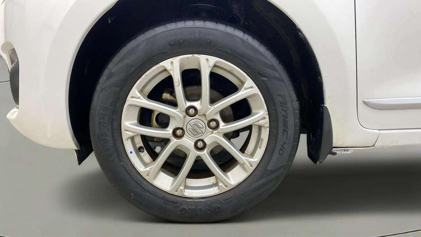 2018 Maruti Swift ZXI AMT, Petrol, Automatic, 54,999 km, Left Front Wheel