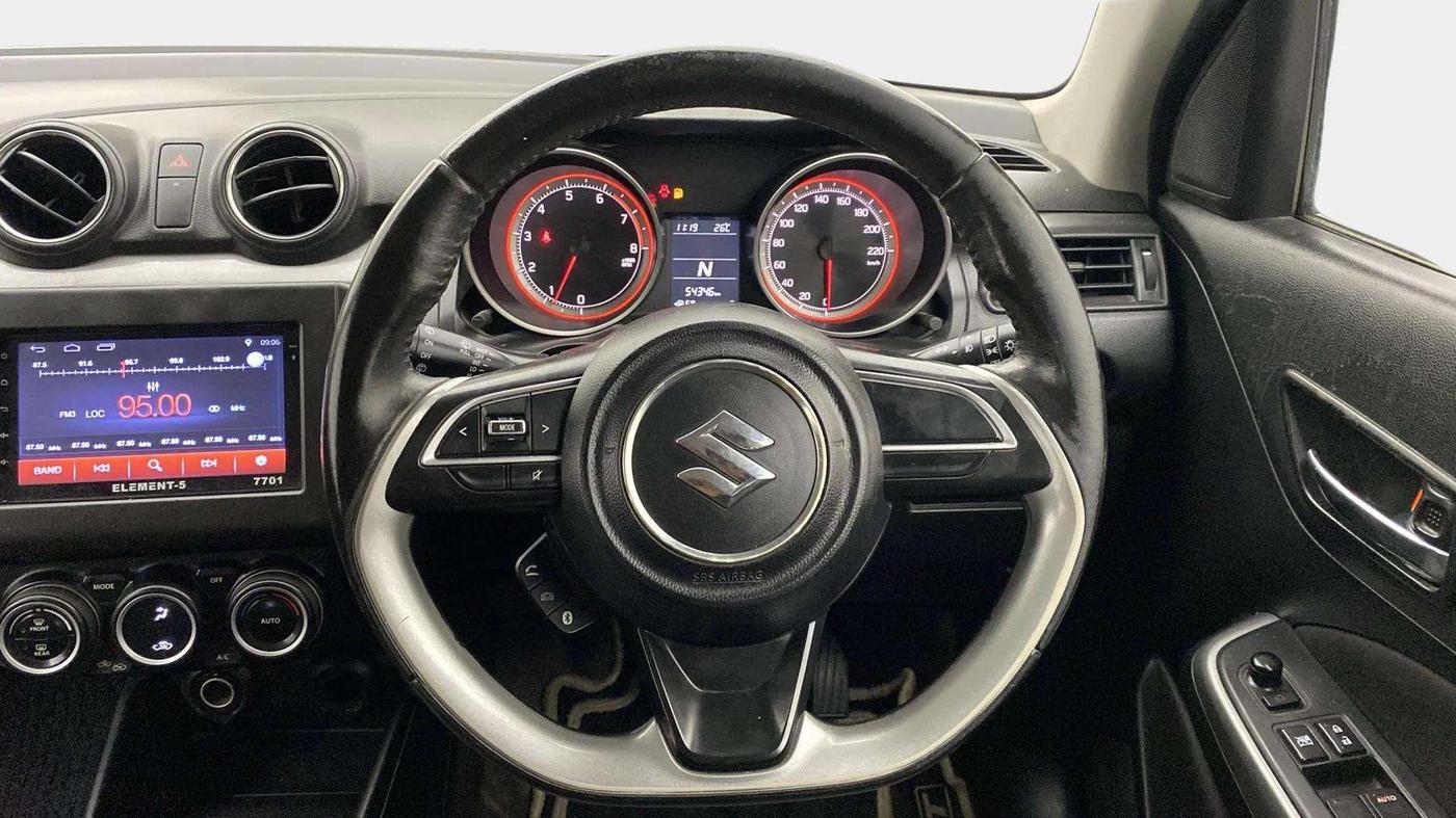 2018 Maruti Swift ZXI AMT, Petrol, Automatic, 54,999 km, Steering Wheel Close Up
