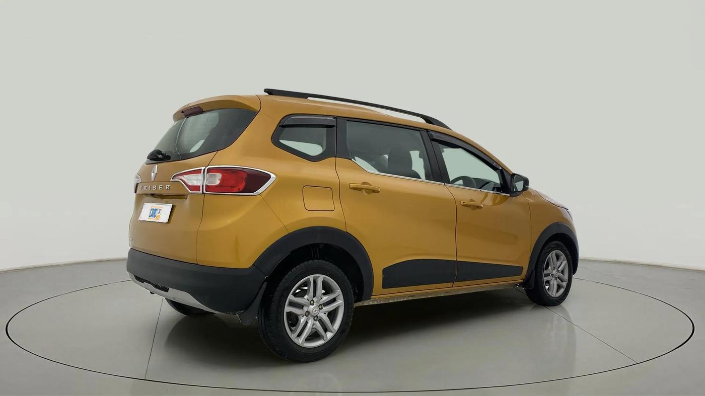 2022 Renault TRIBER RXZ, Petrol, Manual, 65,012 km, Right Back Diagonal