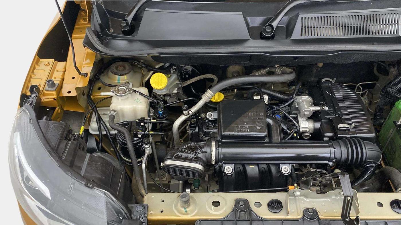 2022 Renault TRIBER RXZ, Petrol, Manual, 65,012 km, Engine View - Right