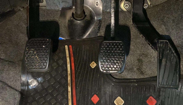 2020 Maruti Alto VXI, Petrol, Manual, 31,071 km, Pedals