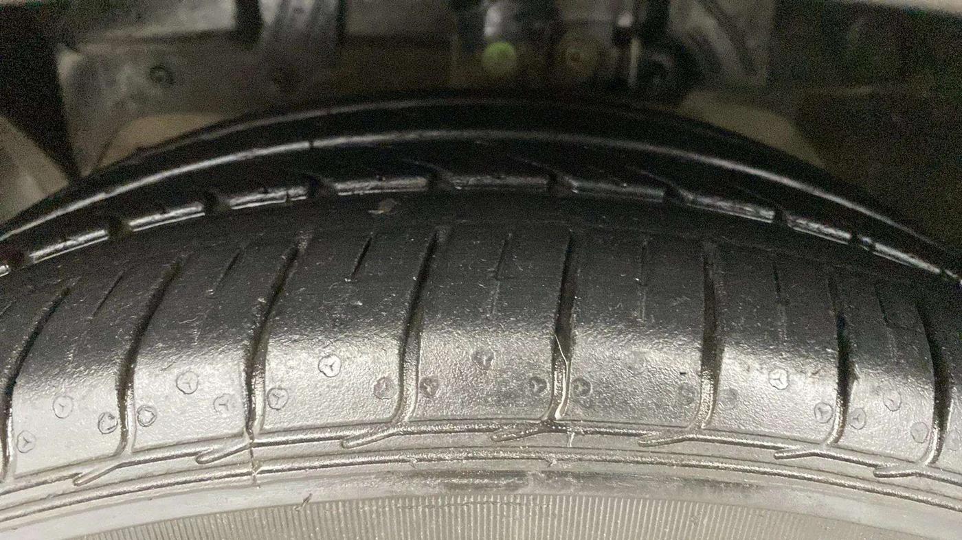 2021 Ford FREESTYLE TITANIUM PLUS 1.2 PETROL, Petrol, Manual, 23,132 km, Left Front Tyre Tread